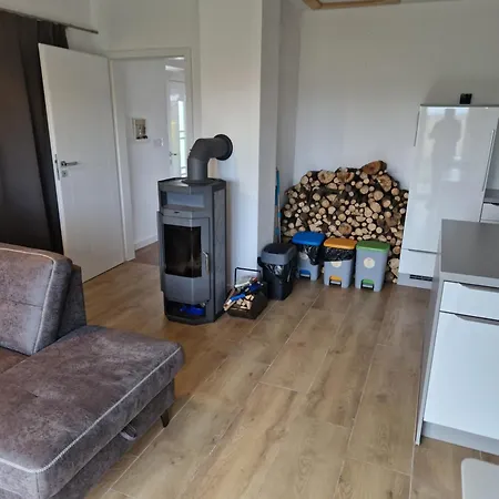 Haus Emilia Apartman *